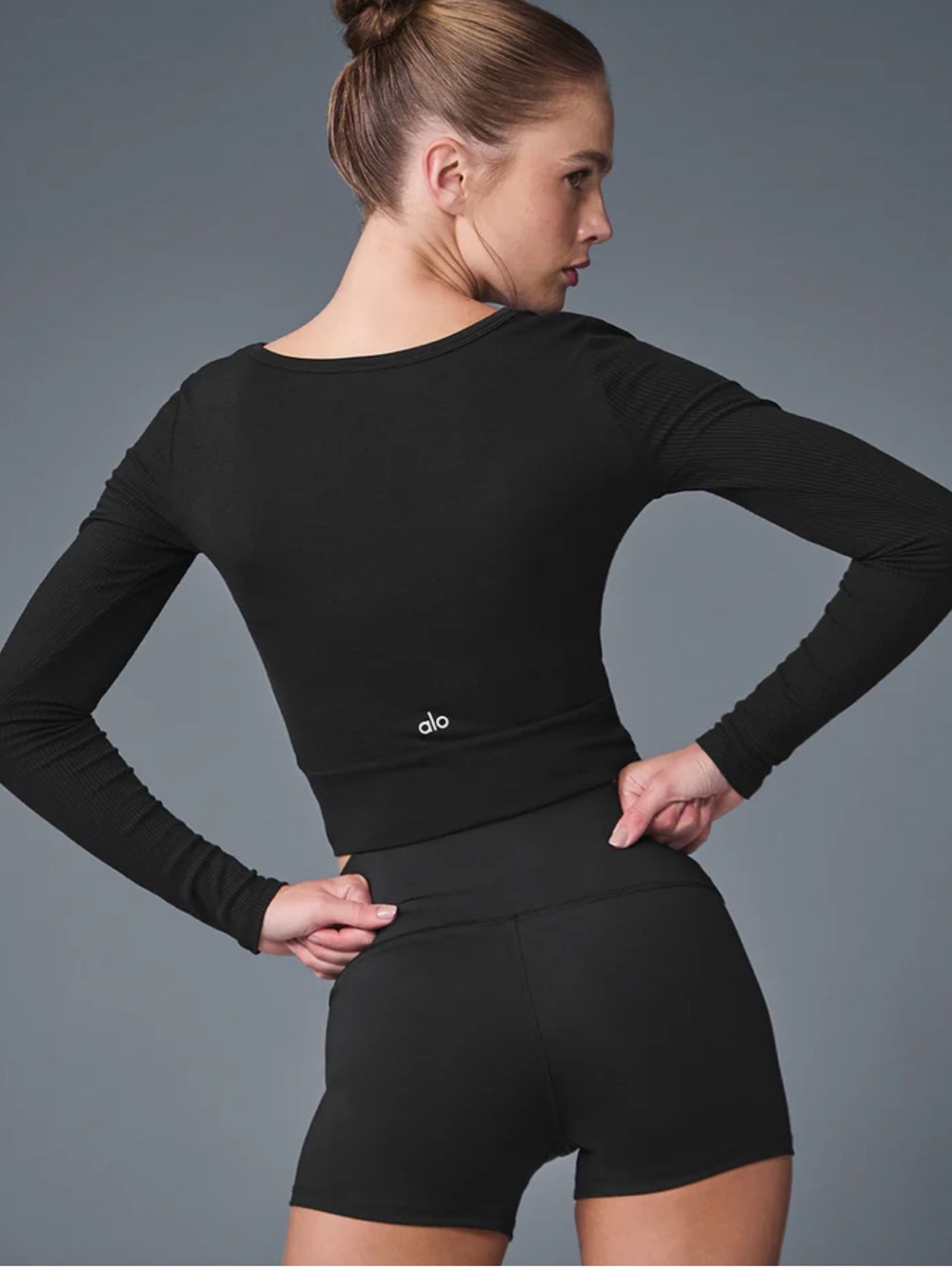 ALO Yoga Black Cover Long Sleeve Top Ribbed Sleeve XS